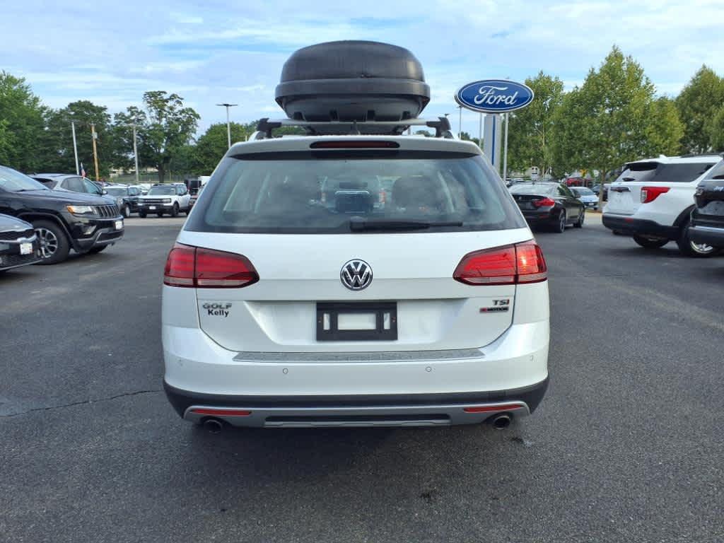 used 2018 Volkswagen Golf Alltrack car, priced at $20,993