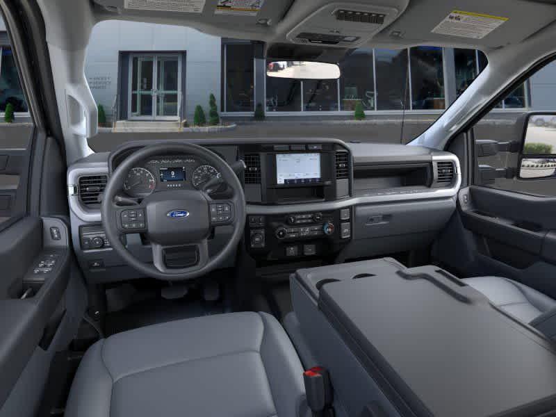 new 2024 Ford F-250 car, priced at $48,690