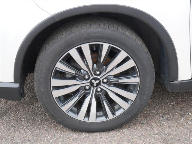 used 2020 Mitsubishi Outlander car, priced at $13,979