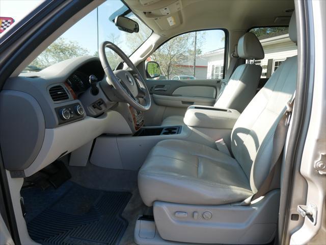 used 2008 Chevrolet Suburban car, priced at $6,979