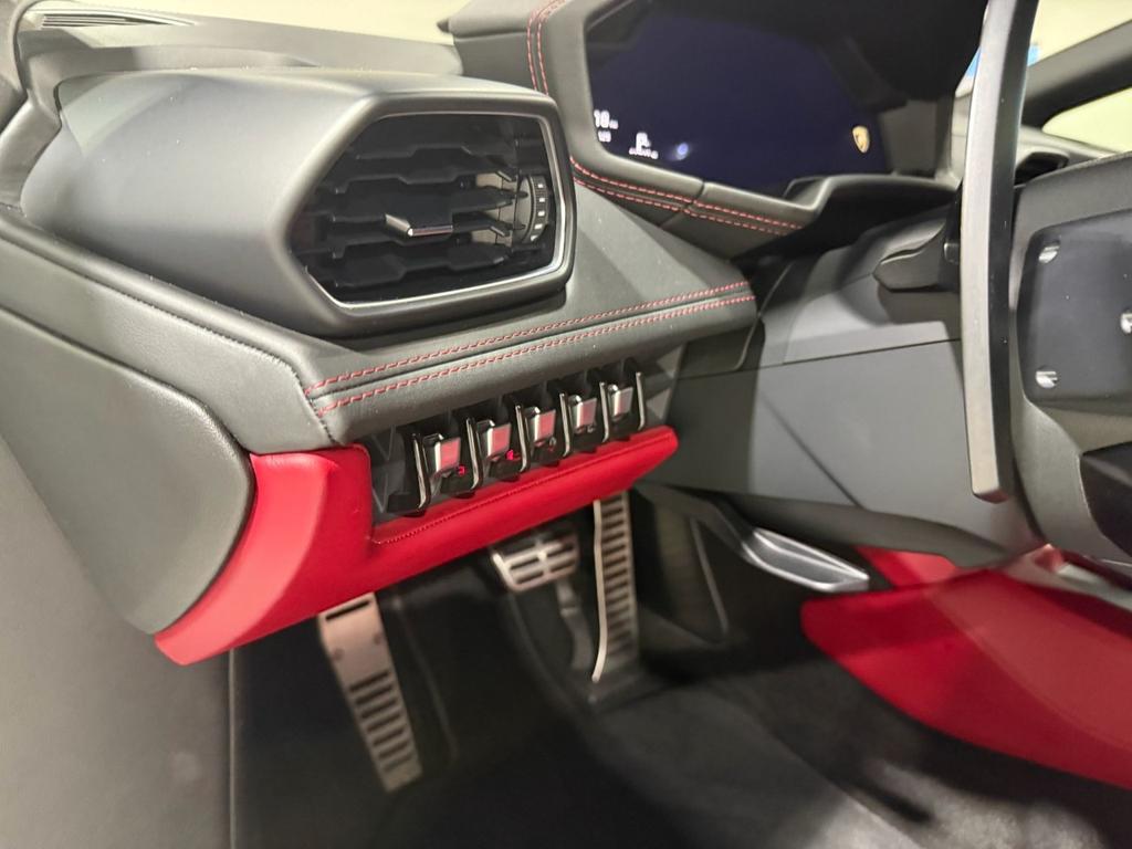 used 2015 Lamborghini Huracan car, priced at $202,900