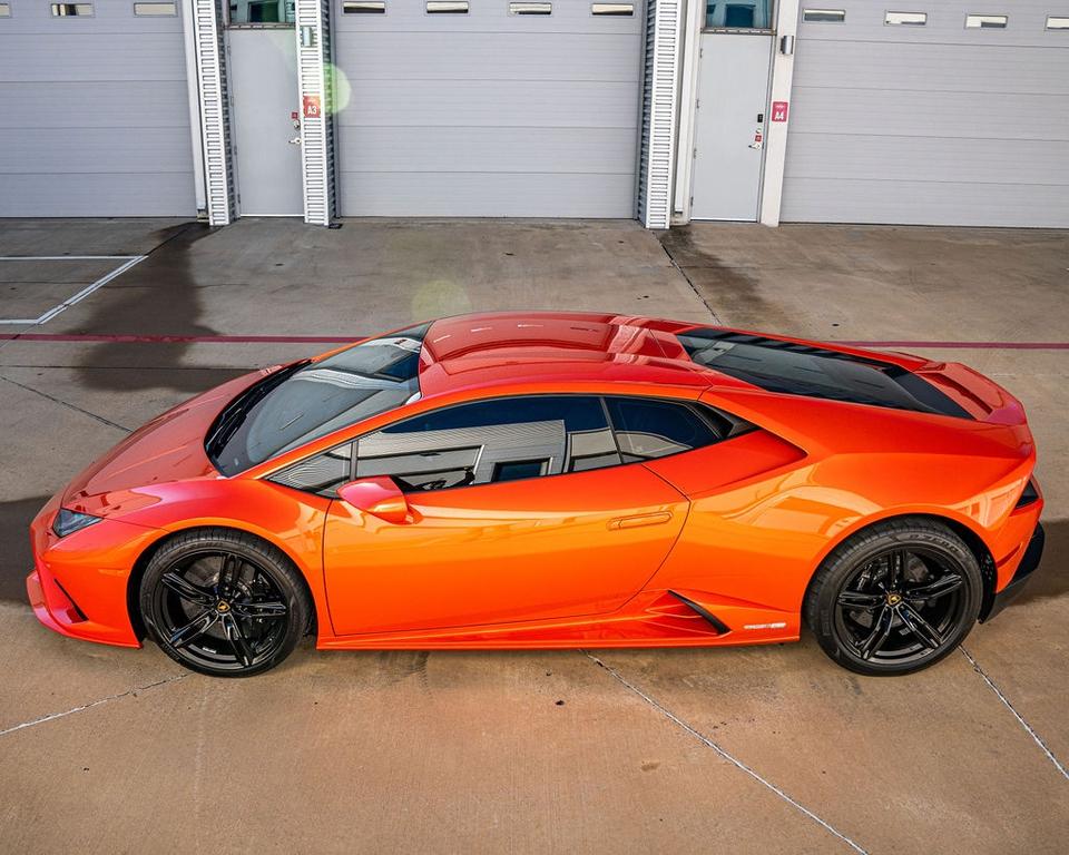 used 2021 Lamborghini Huracan EVO car, priced at $264,900