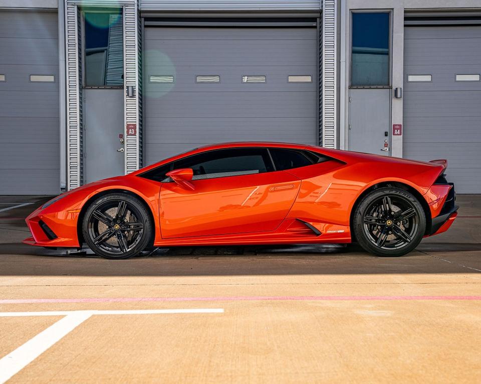 used 2021 Lamborghini Huracan EVO car, priced at $264,900