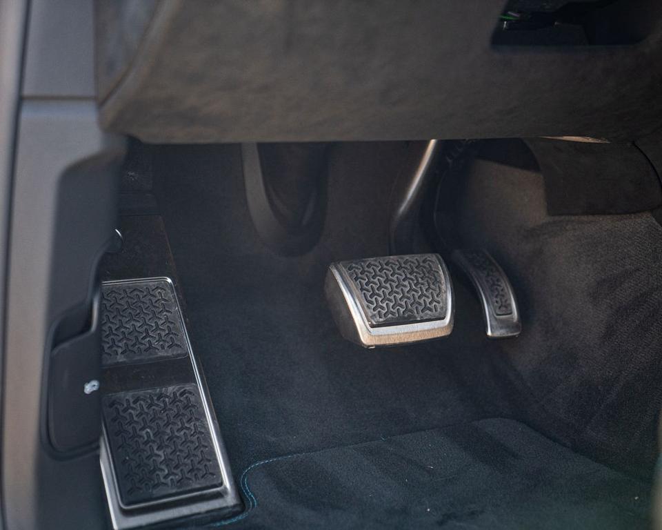 used 2024 Lamborghini Urus car, priced at $297,900