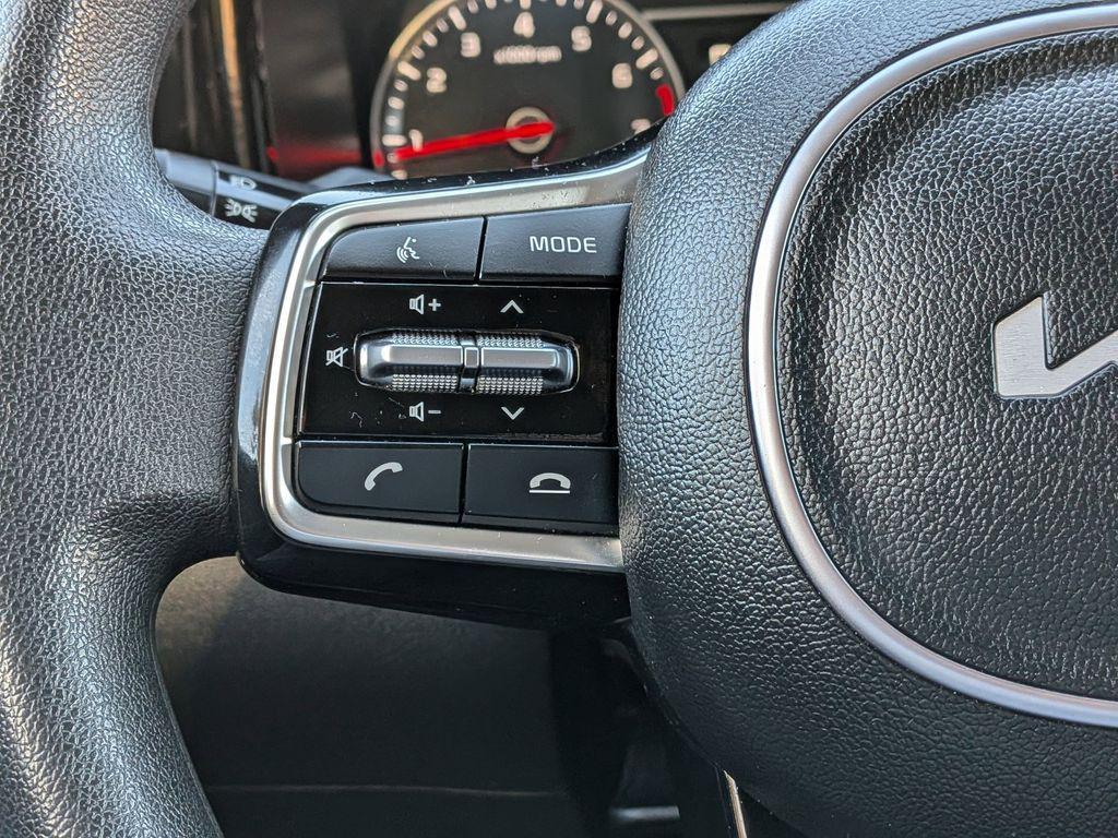 used 2023 Kia Sorento car, priced at $22,984