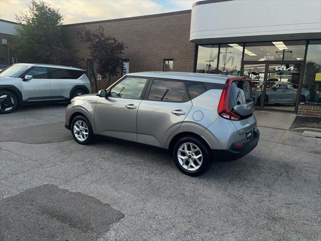 used 2022 Kia Soul car, priced at $14,995