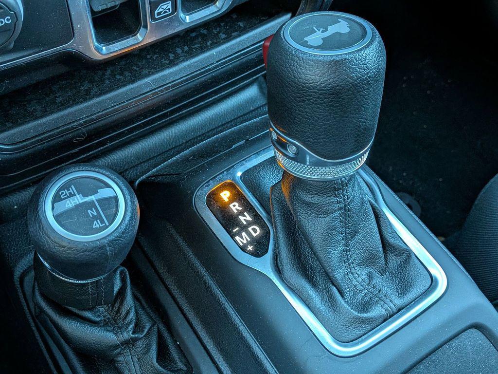 used 2021 Jeep Wrangler Unlimited car, priced at $27,995