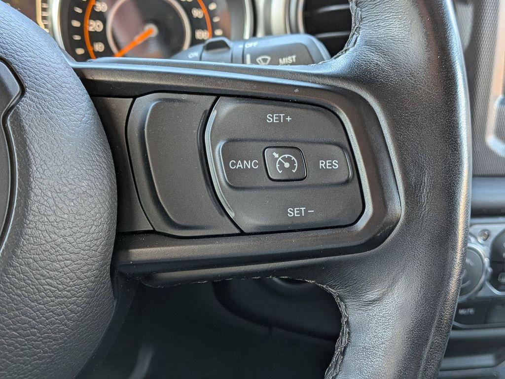 used 2021 Jeep Wrangler Unlimited car, priced at $27,995