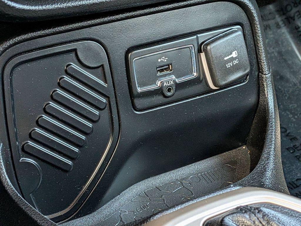 used 2015 Jeep Renegade car, priced at $10,495