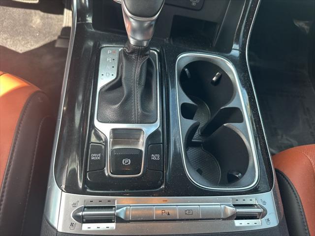used 2022 Kia Carnival car, priced at $32,495