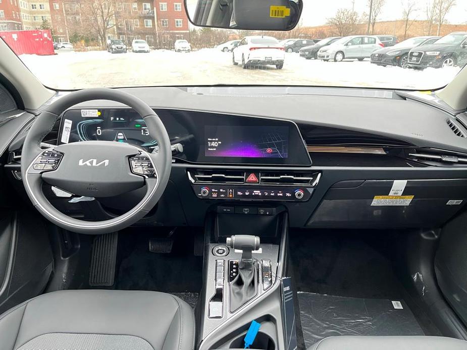 new 2024 Kia Niro car, priced at $30,713