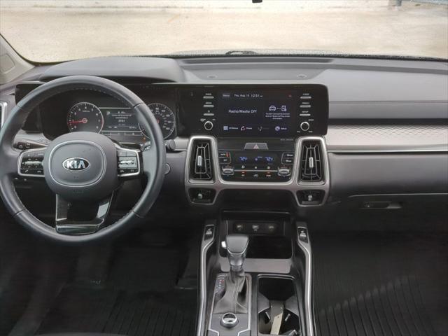 used 2021 Kia Sorento car, priced at $24,324