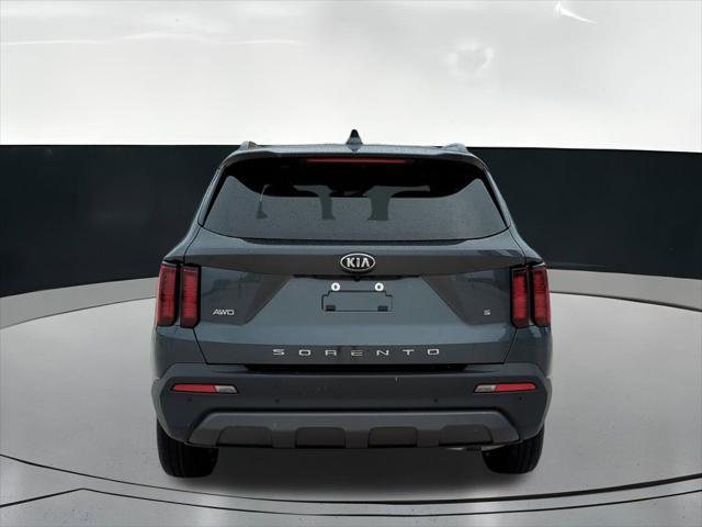 used 2021 Kia Sorento car, priced at $24,324