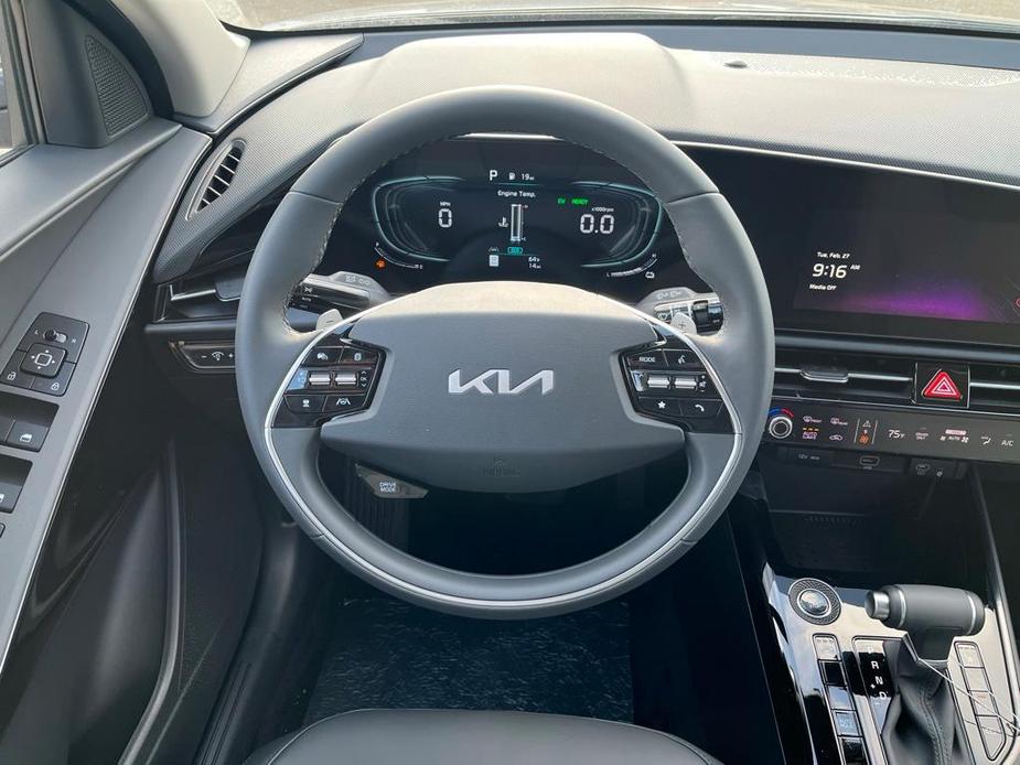 new 2024 Kia Niro car, priced at $30,713