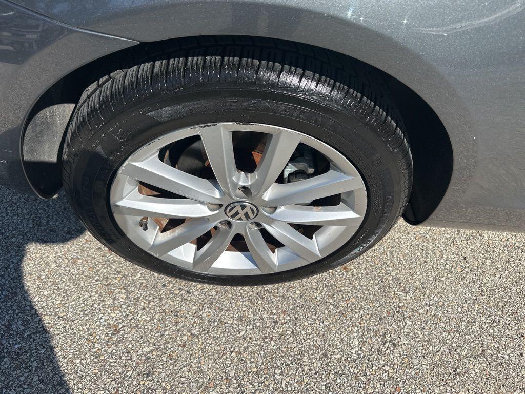 used 2013 Volkswagen Eos car, priced at $11,469