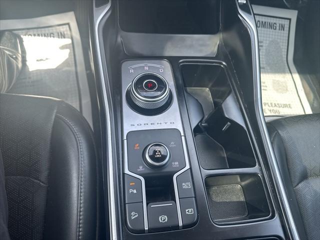 used 2022 Kia Sorento Hybrid car, priced at $24,995