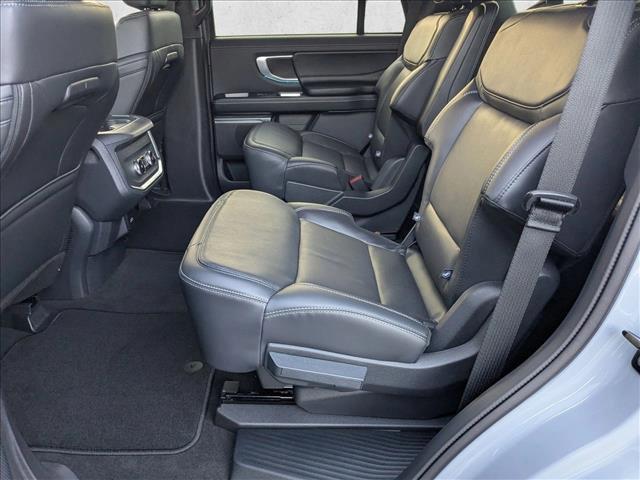 new 2025 Ford Expedition car, priced at $78,832