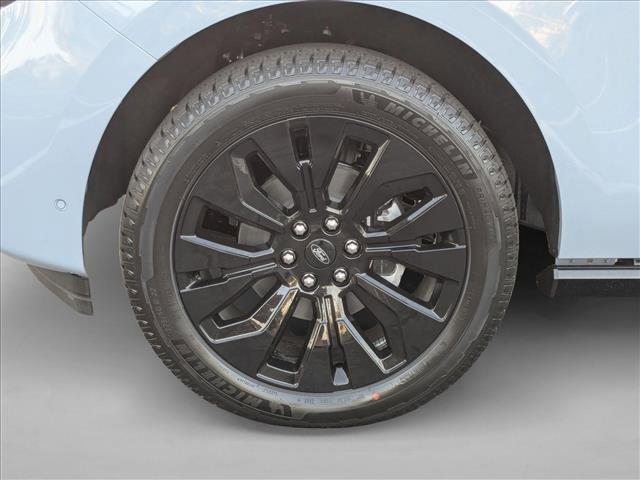 new 2025 Ford Expedition car, priced at $78,832