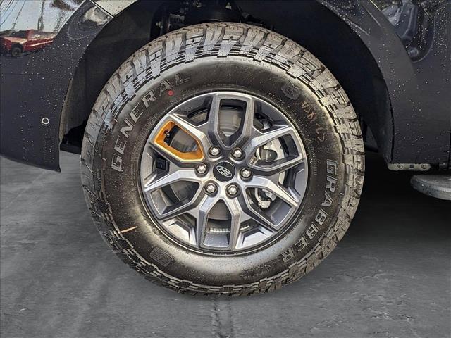 new 2025 Ford Expedition car, priced at $81,865