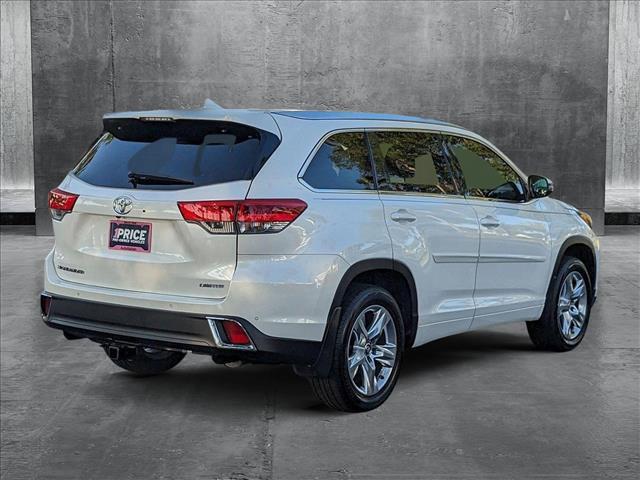 used 2019 Toyota Highlander car, priced at $26,604