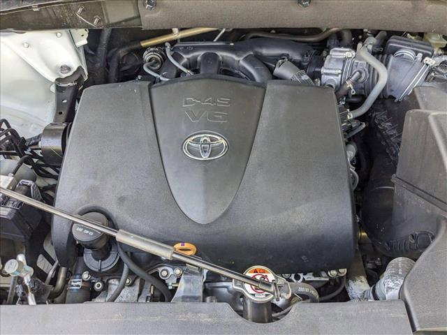 used 2019 Toyota Highlander car, priced at $26,604