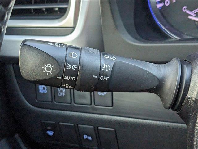 used 2019 Toyota Highlander car, priced at $26,949