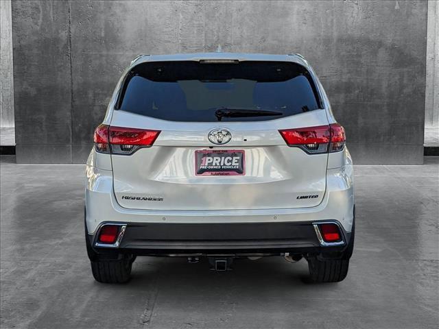 used 2019 Toyota Highlander car, priced at $26,604