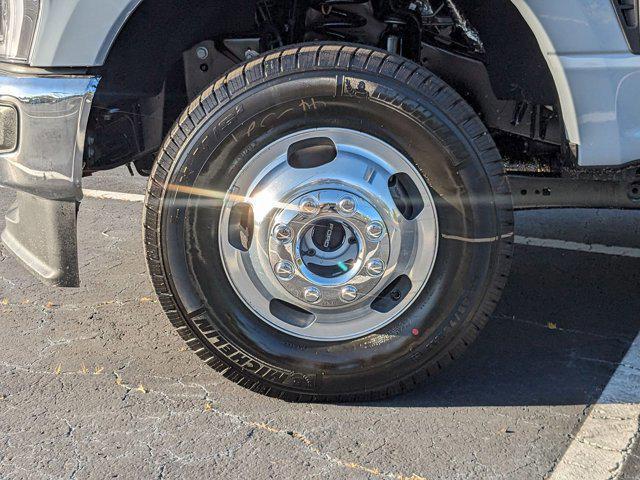 new 2025 Ford F-350 car, priced at $70,690