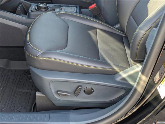 new 2025 Ford Maverick car, priced at $40,061