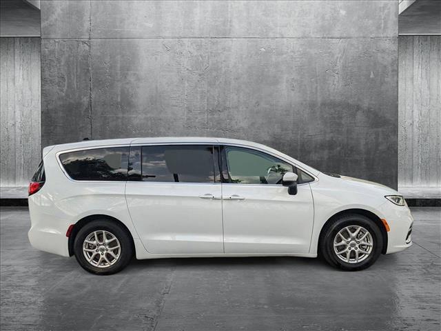 used 2023 Chrysler Pacifica car, priced at $24,949