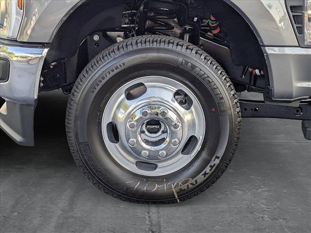 new 2025 Ford F-350 car, priced at $78,888