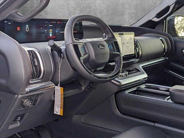new 2025 Ford Expedition car, priced at $79,874