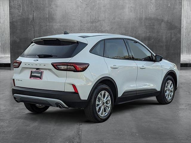 new 2025 Ford Escape car, priced at $27,568