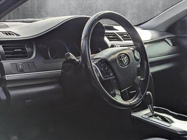 used 2014 Toyota Camry Hybrid car, priced at $11,925