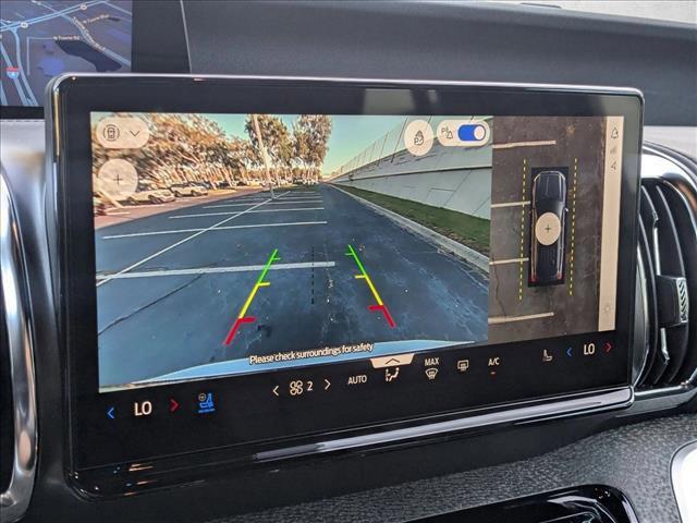 new 2025 Ford Expedition car, priced at $80,782