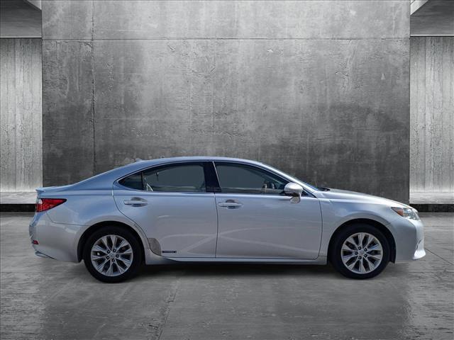 used 2014 Lexus ES 300h car, priced at $16,520