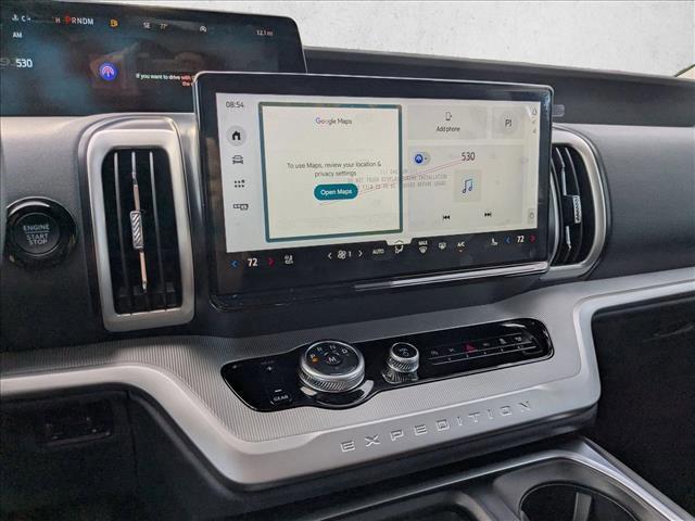 new 2025 Ford Expedition car, priced at $66,679