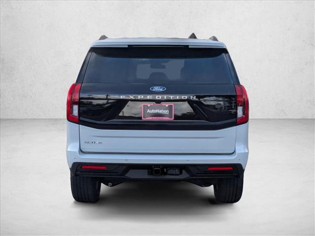 new 2025 Ford Expedition car, priced at $66,679