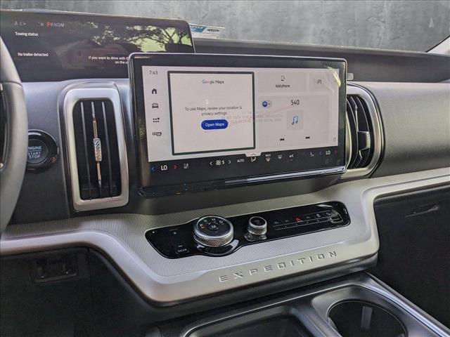 new 2025 Ford Expedition car, priced at $69,523