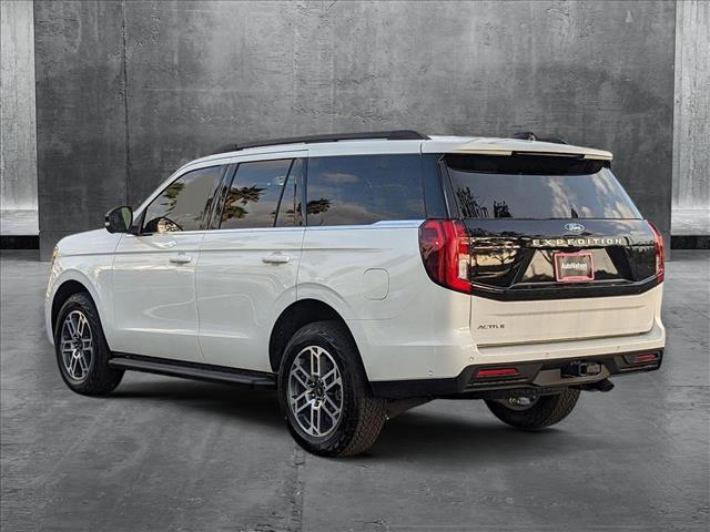 new 2025 Ford Expedition car, priced at $69,523