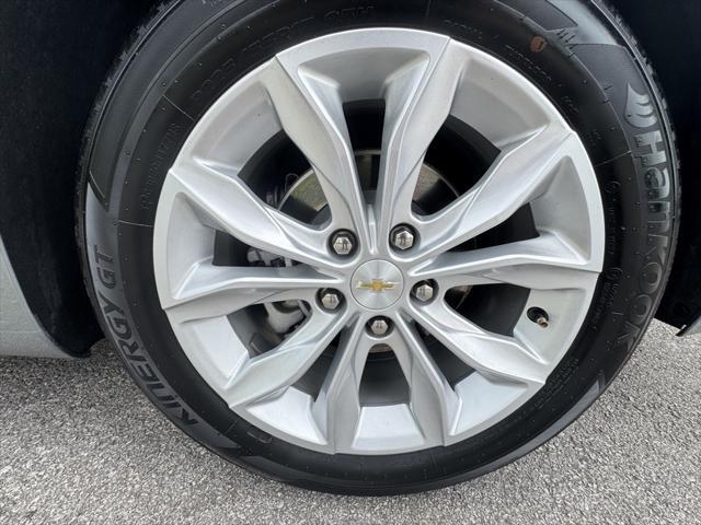 used 2024 Chevrolet Malibu car, priced at $20,331