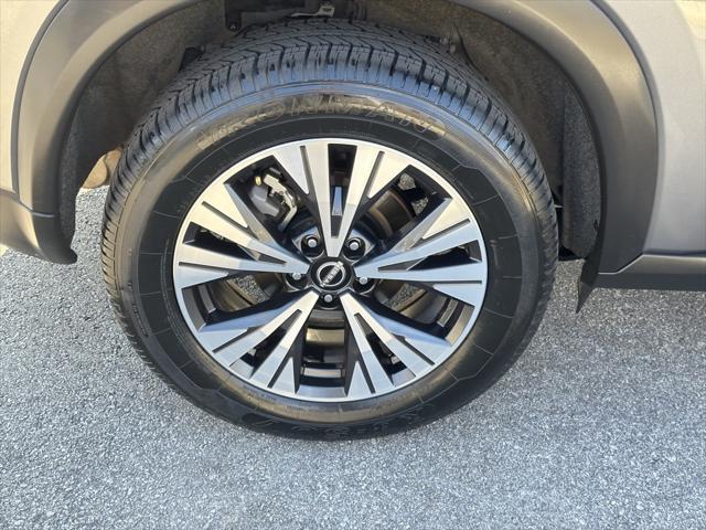 used 2023 Nissan Rogue car, priced at $24,897