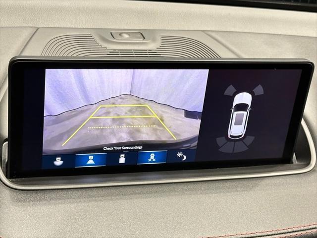 used 2022 Acura MDX car, priced at $38,871