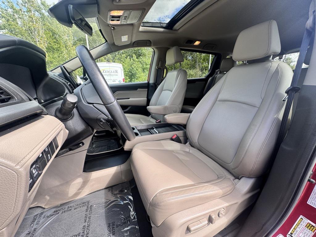 used 2022 Honda Odyssey car, priced at $31,315