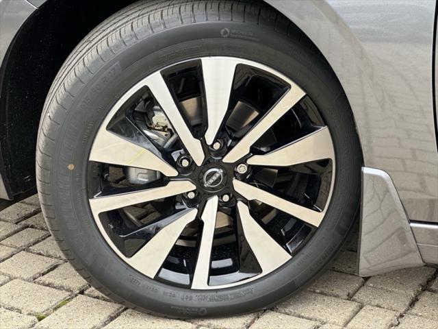new 2025 Nissan Sentra car, priced at $22,997