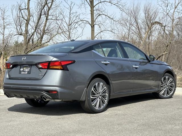 new 2025 Nissan Altima car, priced at $31,997