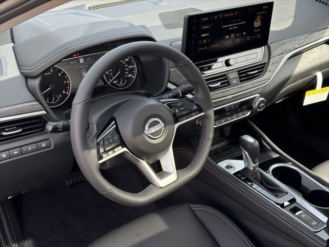 new 2025 Nissan Altima car, priced at $31,997