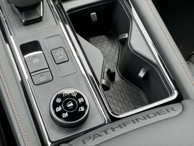 new 2025 Nissan Pathfinder car, priced at $39,997