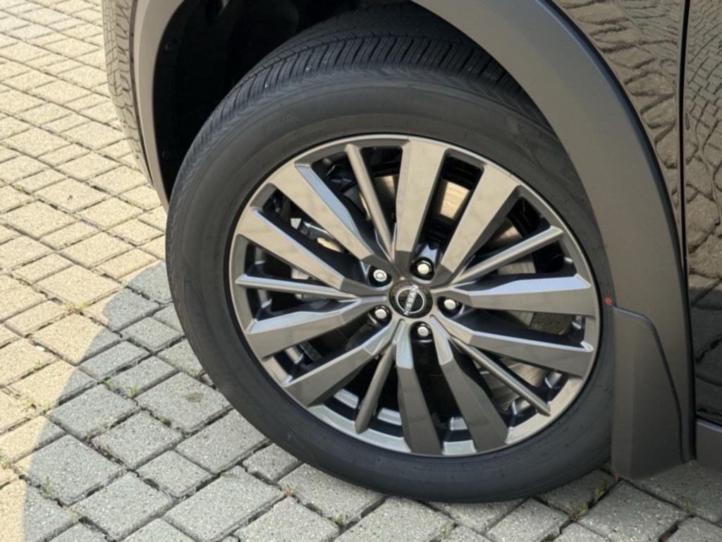 new 2025 Nissan Pathfinder car, priced at $46,835