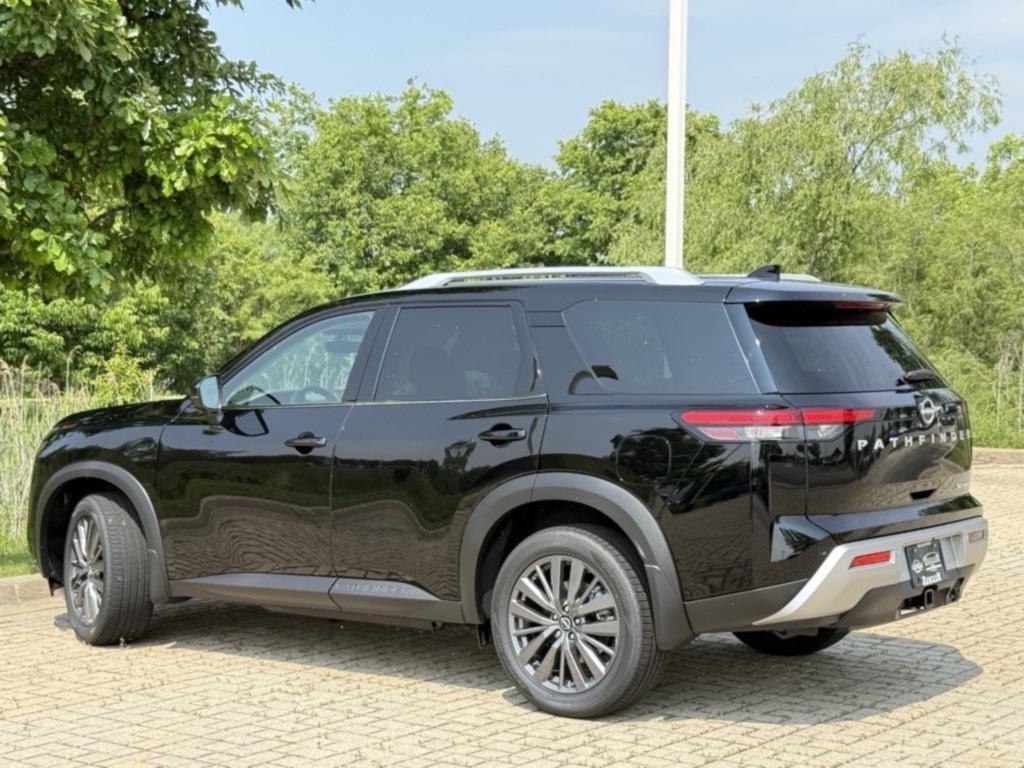 new 2025 Nissan Pathfinder car, priced at $46,835